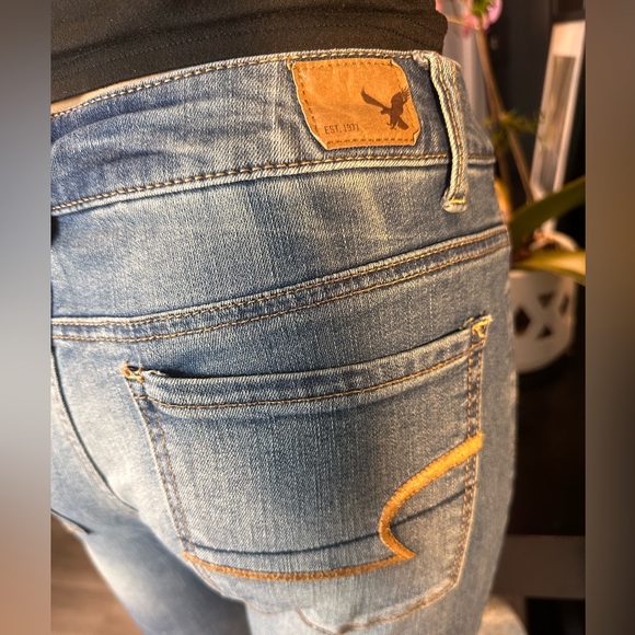 American Eagle Outfitters Light high rise jegging Jeans - Picture 6 of 8